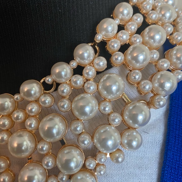 Faux Pearl collar - Picture 5 of 6